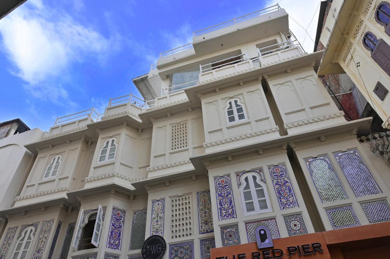 The Red Pier By Downtown Udaipur Otel Dış mekan fotoğraf